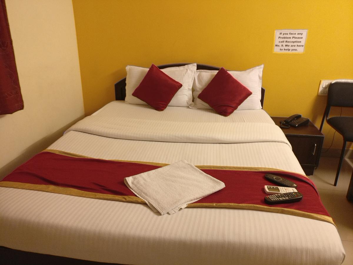 Hotel Skyland 벵갈루루 외부 사진